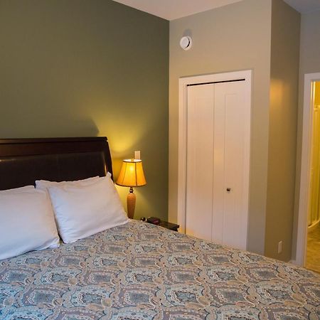 Downtown Whitehorse Deluxe 2 Bedroom Condo Exterior foto